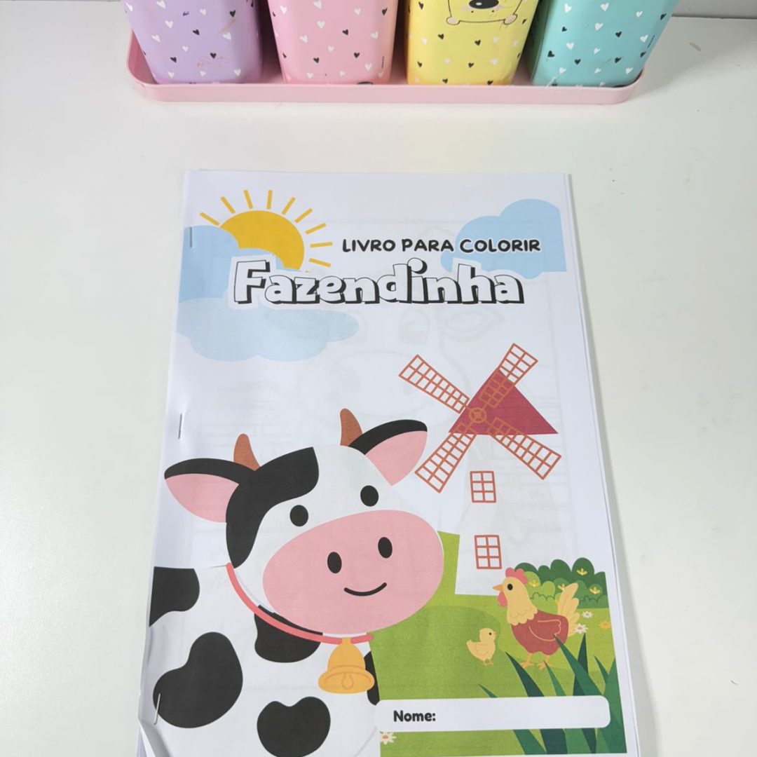 Livro para colorir Fazendinha